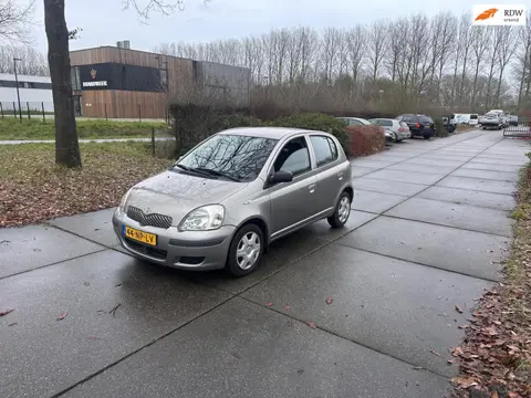 Toyota Yaris 1.3 VVT-i Idols Airco.Airco.5Deurs