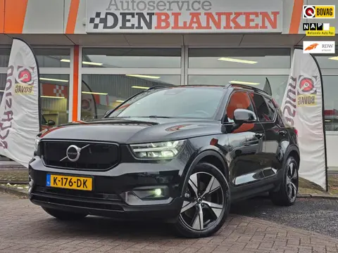 Volvo XC40 Recharge P8 AWD R-Design BJ.11-2020 / Panodak / Led / Camera / Half Leder / SOH 93% / 19"