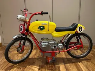 Modellen/speelgoed - Motosport Elettrica - Giordani -