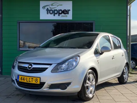 Opel Corsa 1.2-16V '111' Edition | Cruise Control | Elektrische Ramen | Airco |