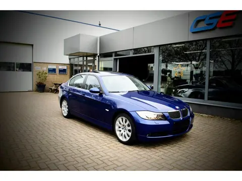 BMW 3-serie 325iX Glasdak HiFi NIEUWSTAAT 41000KM !!