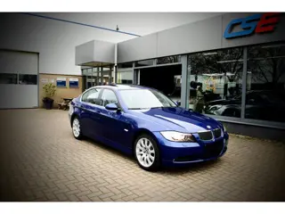 BMW 3-serie 325iX Glasdak HiFi NIEUWSTAAT 41000KM !!