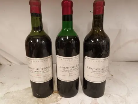 1969 Chateau Haut Bailly - Graves Grand Cru Classé - 3