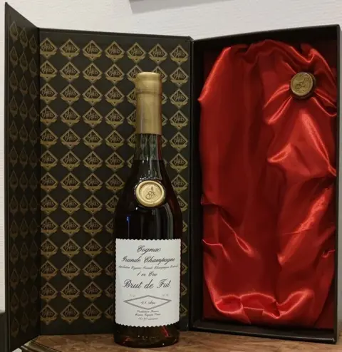 Cognac Paris - 41 Ans - Brut de Fût - 70cl