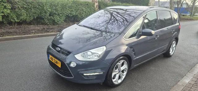 FORD S-MAX EcoBoost S Edition 7 persoons*alcatara*Navigatie*automaat*Bi-Xenon
