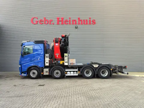 HMF 8520 K-0 6x Hydr. Jip 6x Hydr. Winch Frontabstutzung Volvo FH 540 8x4 Euro 6!