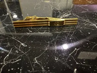 Christian Dior - Dasspeld