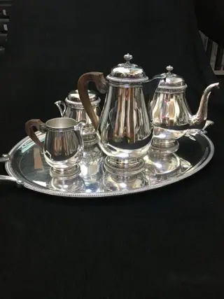 Christofle - Koffie en theeservies (4) - Verzilverd