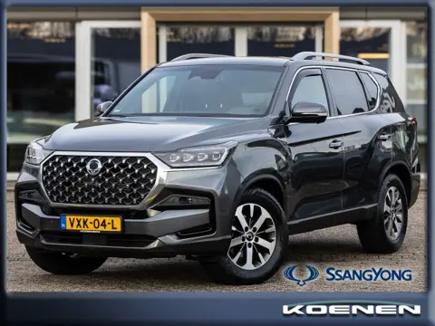 SSANGYONG REXTON 2.2 E-XDI SAPPHIRE 4WD 3500 Trekgewicht, GRIJS Kenteken