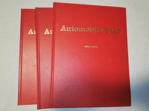Boeken - Automobile Year / L 'Annee Automobile / Auto-Jahr