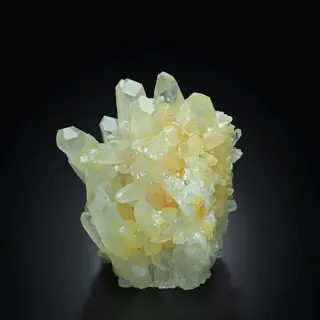 Uitstekende CALCITE-cluster van NIEUWE VONDST in Maleisië