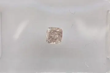 Diamant - 0.22 ct - Cushion - Light Brownish Pink - P1, No