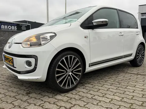 Volkswagen Up! 1.0 high gti