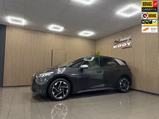 Volkswagen ID.3 First 58 kWh * 1e Eig / Carplay / ACC / Navigatie / 19" LM Velgen / NL Auto *