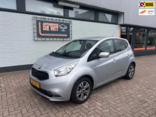 Kia VENGA 1.6 CVVT ExecutiveLine automaat, weinig km-ers