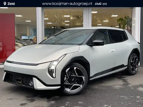Kia EV4 GT-Line Business Edition 81.4 kWh Direct uit voorraad Leverbaar in de kleur MATTE Ivory Silv