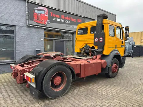 Mercedes-Benz SK 1838 V8 4X2 steel/air top condition 0nly 372170 km original EPS