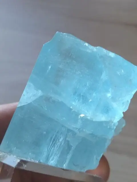 Aquamarijn Kristal - 4.2×5×5.5 cm - 204 g - (1)