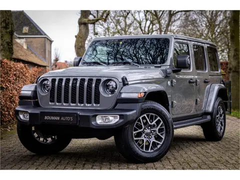 Jeep Wrangler Unlimited 4xe 380 Sahara Sting Gray Adaptive Cruise