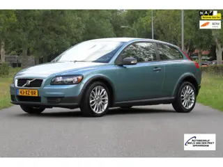 Volvo C30 1.8 Kinetic / Uitzonderlijk mooie youngtimer / Airco met climate control / Sportvelgen / V