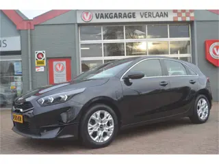 Kia Ceed 1.0 T-GDi DynamicLine Facelift / 4 nw. banden / 12 mnd gar.