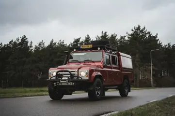 LAND ROVER DEFENDER 130 HCPU - TD4 - Stoelverwarming - 5 zit