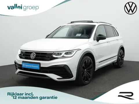 Volkswagen Tiguan 1.4 TSI eHybrid 245 pk DSG R-Line Business | Panoramadak | Adaptief onderstel | 36