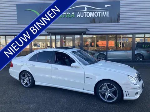 Mercedes-Benz E-Klasse Emotie & performance E 63 AMG 6.2 V8 | Japanse import | Unieke concoursstaat