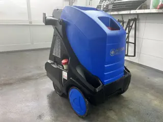 Nilfisk MH 3C Hogedrukreiniger Warmwater Hogedrukspuit Reiniger 150°C