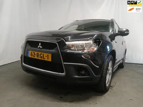 Mitsubishi ASX 1.6 Intense ClearTec - Schade - Wok