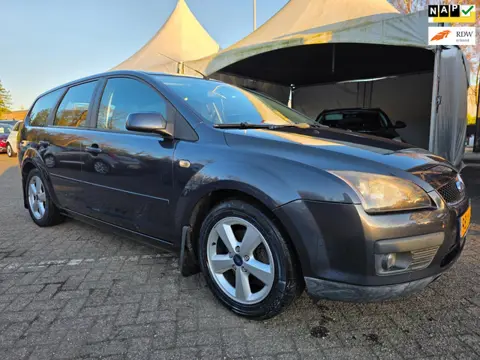 Ford Focus Wagon 1.6-16V Futura AIRCO *apk:07-2026*