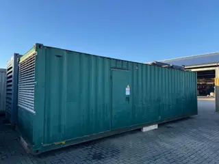 Cummins KTA 38 G2 1030 kVA Silent generatorset in 30 ft container ex noodstroom 208 hours