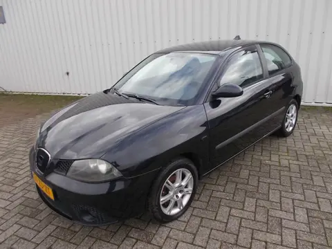 SEAT Ibiza 1.6-16V Freestyle ( APK KEURING BIJ AFLEVERING! )