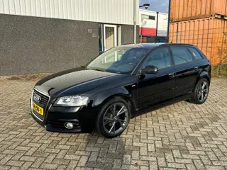 Audi A3 Sportback 1.6 TDI S-Line 2013 S-Tronic