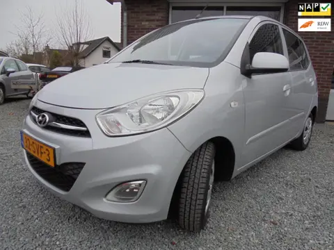 Hyundai I10 1.1 i-Drive Cool / NAP / Nieuwe distributie / apk
