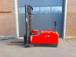 Heli Stapelaar vrijdragend triplo,freelift 32 uur! (0057)