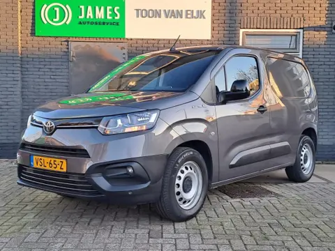 TOYOTA PROACE CITY PROACE CITY  100%  Electric Airco -Parkeersensoren v&A - Navigatie-Betonplex laadvloer