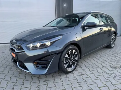 KIA CEED Sportswagon 1.6 GDI PHEV DynamicLine / Garantie / Historie aanwezig.