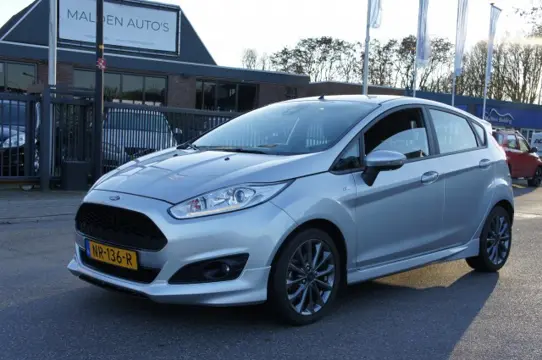 FORD FIESTA 1.0 ECOB. ST LINE 1eEIG NIEUWSTAAT DEALER ONDERHOUDEN