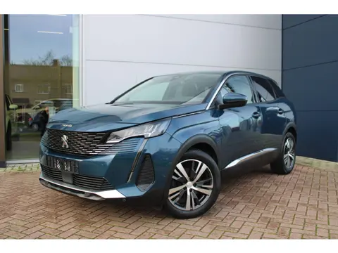Peugeot 3008 1.2 PureTech 130pk Allure Airco Navi Camera Carplay Zeer mooi