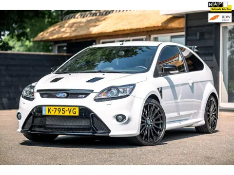 Ford Focus 2.5 RS Nieuwstaat I Uitgebreid Dekra Rapport I Liefhebbersauto I 19 Inch I Recaro I Camer