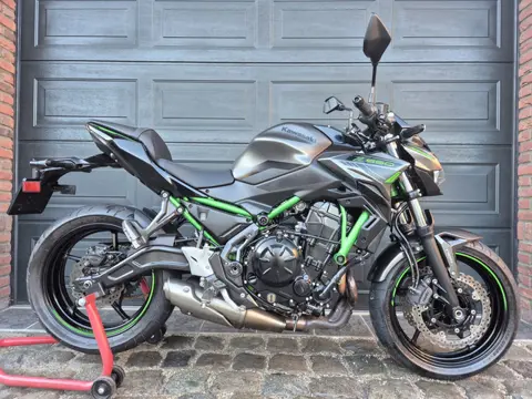 Kawasaki Z650 ABS A2 35kW 1e Eigenaar NL-motor TFT-Display