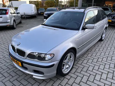 BMW 3 Serie Touring 320i Special Executive M-Sport / 158.000 km / 170 PK