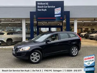 Volvo XC60 2.0T Momentum / NL auto / Automaat / Vol-Leder / Radio-Bluetooth / Stoelverwarming / Crui