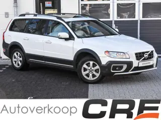 Volvo XC70 AWD 3.2 Momentum LPG automaat / leer / schuifdak / dodehoek assistent / elektrische achte