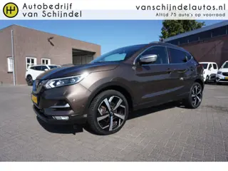 Nissan QASHQAI 1.2 TEKNA PLUS AUTOMAAT TREKHAAK BOSE 360CAMERA LUXE LEDER PANORAMADAK KEYLESS STOELV