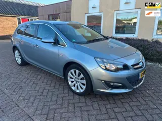 Opel Astra Sports Tourer 1.4 Turbo Cosmo NAVI PDC LEER APK NAP