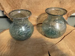 VAAS KLEIN VAASJE HELDER BLAUW MET ZILVER SPIKKELS 10 CM Nieuw