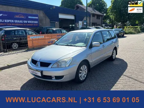 Mitsubishi Lancer Station Wagon 1.6 Inform Silver NIEUWE APK! AIRCO!