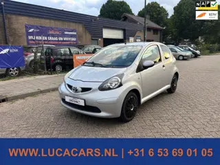 Toyota Aygo 1.0-12V NIEUWE APK!
